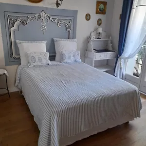 https://bedbreakfast-au-bord-de-mer.fr-provencehotel.com