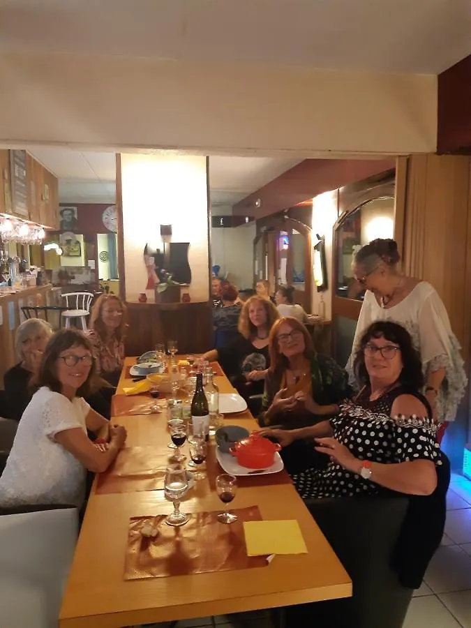 Le Grand Chatelard Hotel Bar Restaurant Sainte-Marie-de-Cuines