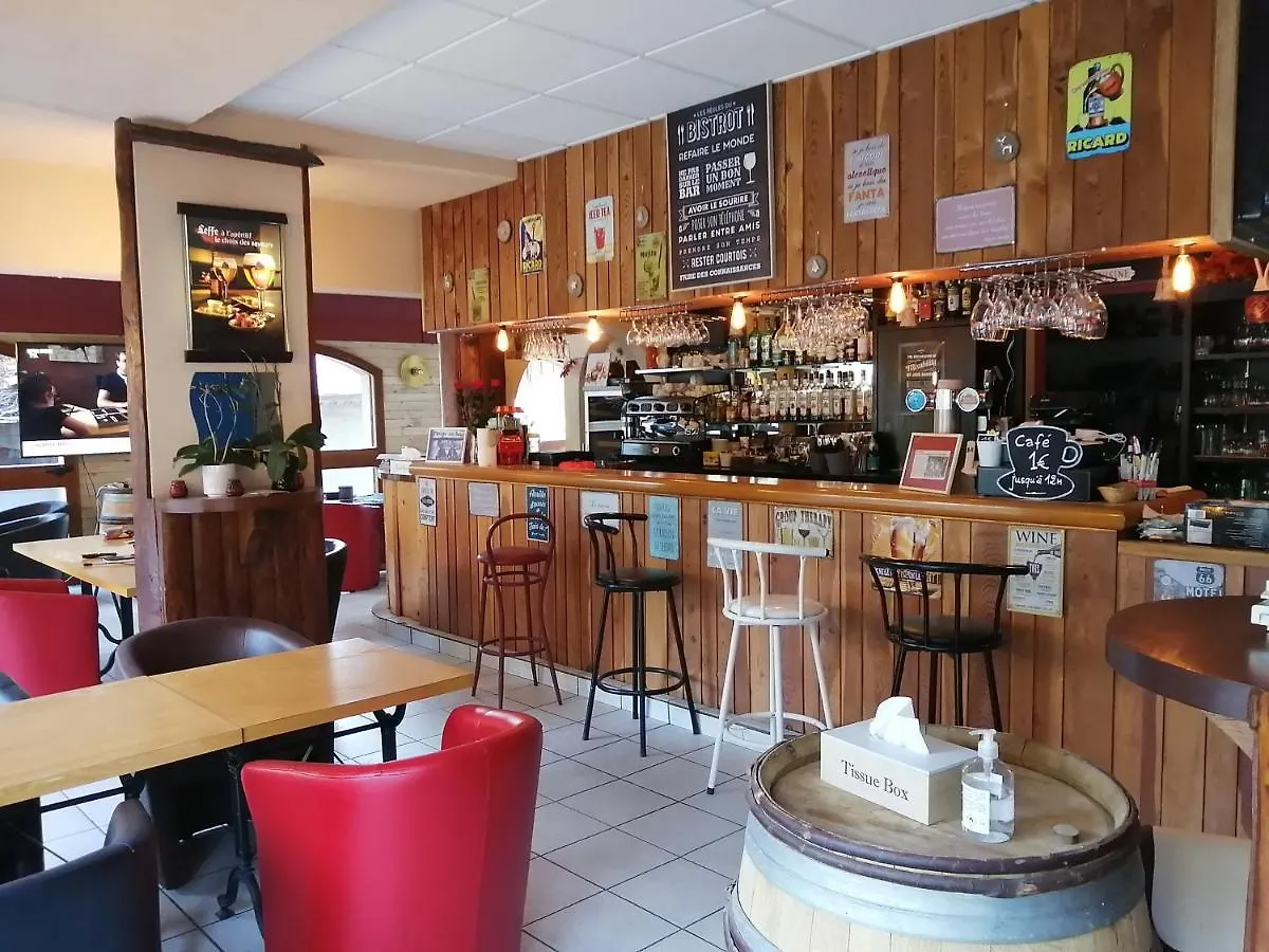 Affittacamere Le Grand Chatelard Hotel Bar Restaurant Sainte-Marie-de-Cuines