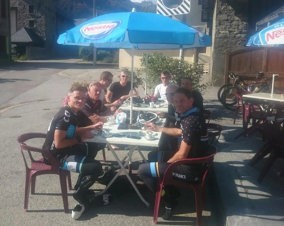 Le Grand Chatelard Hotel Bar Restaurant Sainte-Marie-de-Cuines Pensionat